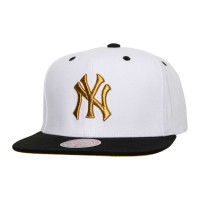 Adult Men's New York Yankees Mitchell & Ness Cooperstown Collection MVP Snapback Hat - White/Black