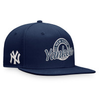 Adult Men's New York Yankees Circle Script Snapback Hat - Navy