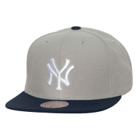 Adult Men's New York Yankees Mitchell & Ness Cooperstown Collection Away Snapback Hat - Gray